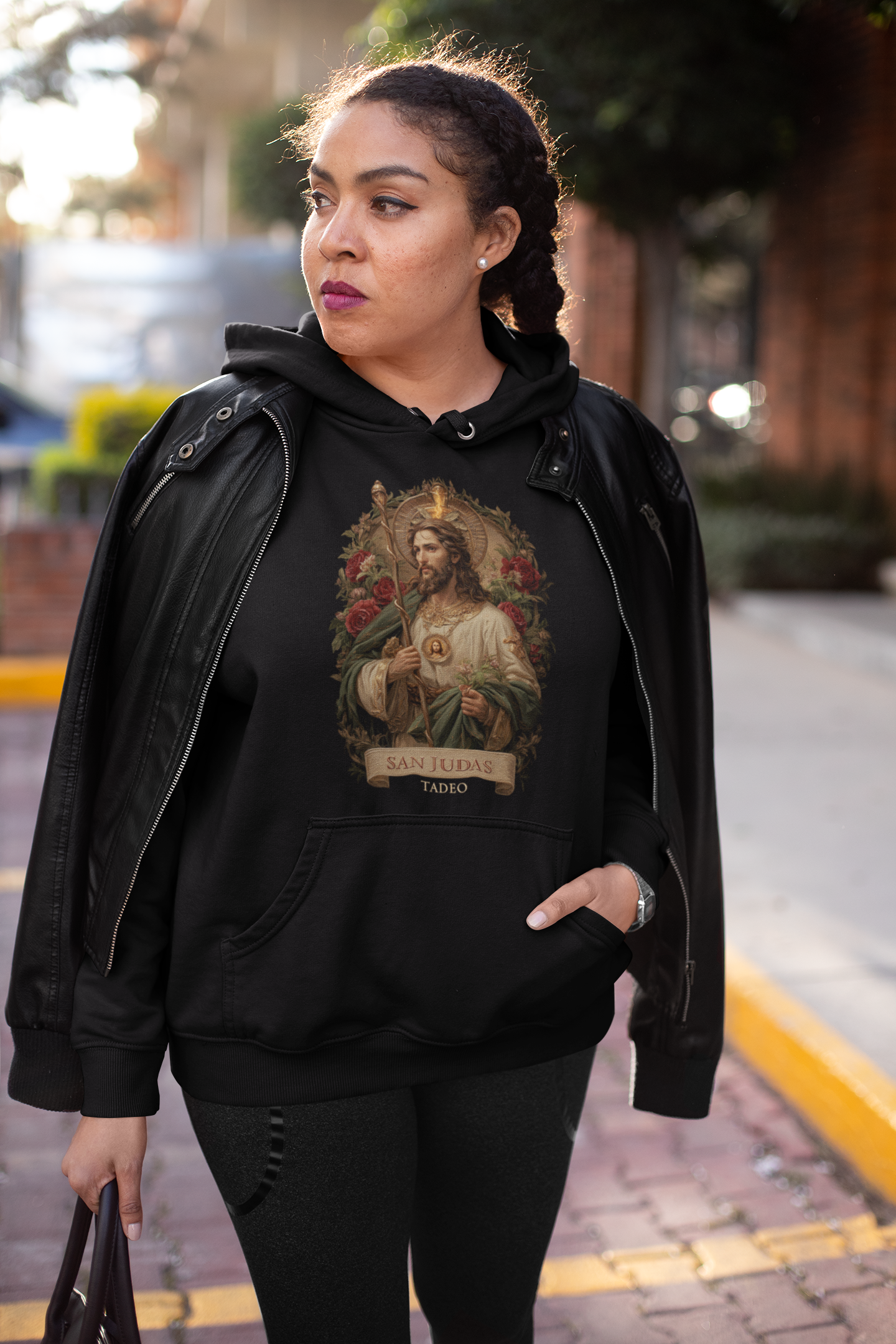 Hoodie San Judas Tadeo – LAT6 Edición Devoción Callejera