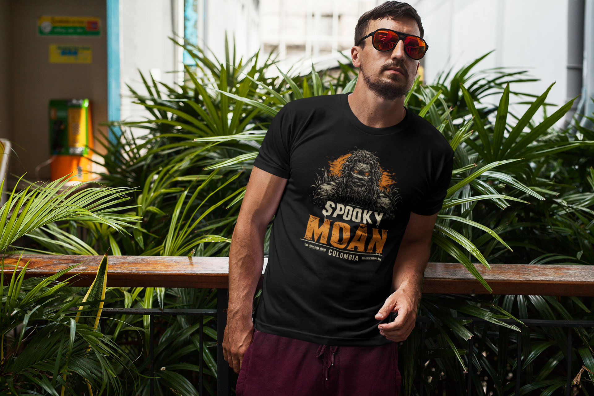 El Moán Tee – Spooky Drop 2025