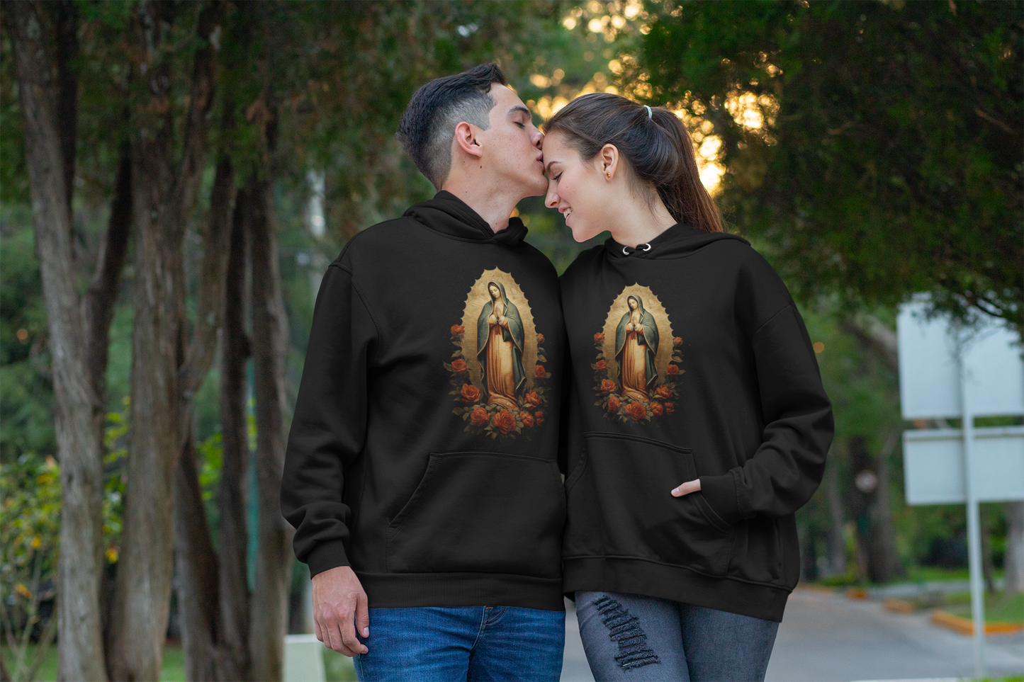 Hoodie Virgen de Guadalupe – LAT6 Edición Devoción Callejera