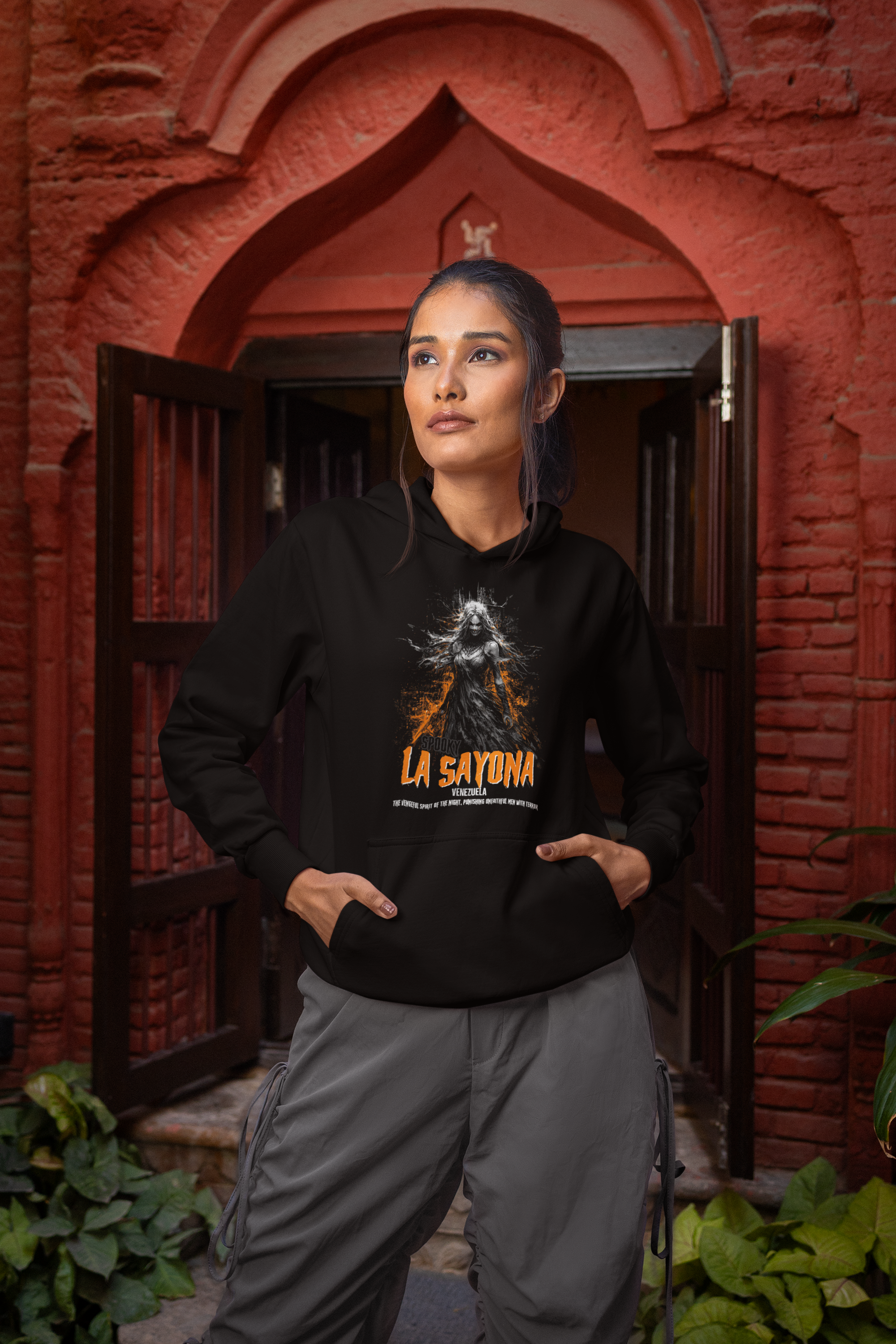 La Sayona Spooky Hoodie – Venezuela Legend