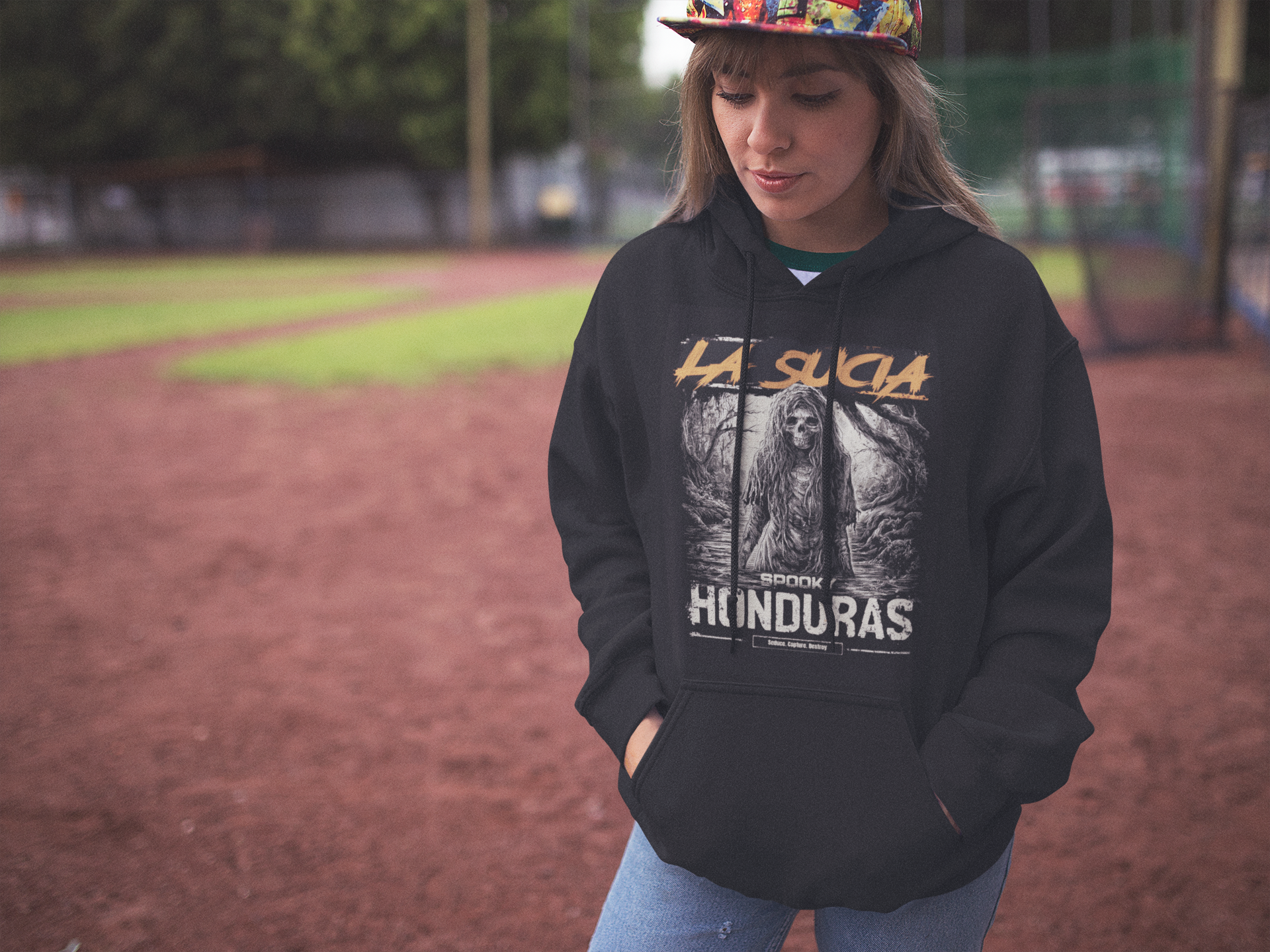 La Sucia Spooky Hoodie – Honduran Legend